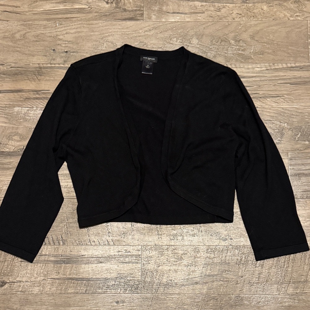 Ann Taylor Black Open Front Half Sleeve Shrug Sweater - Size M